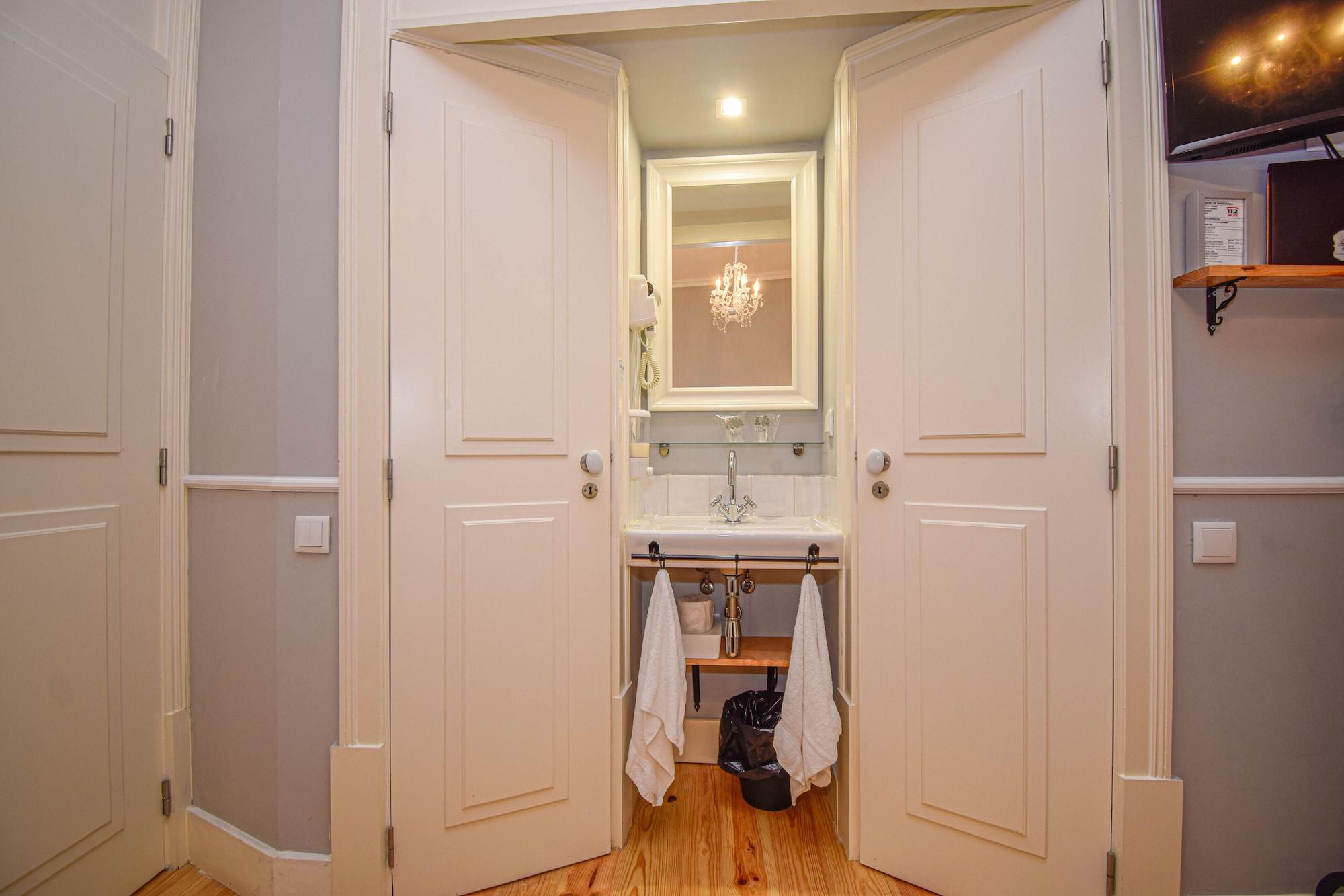 B In B Lisbon Downtown Suites Ngoại thất bức ảnh