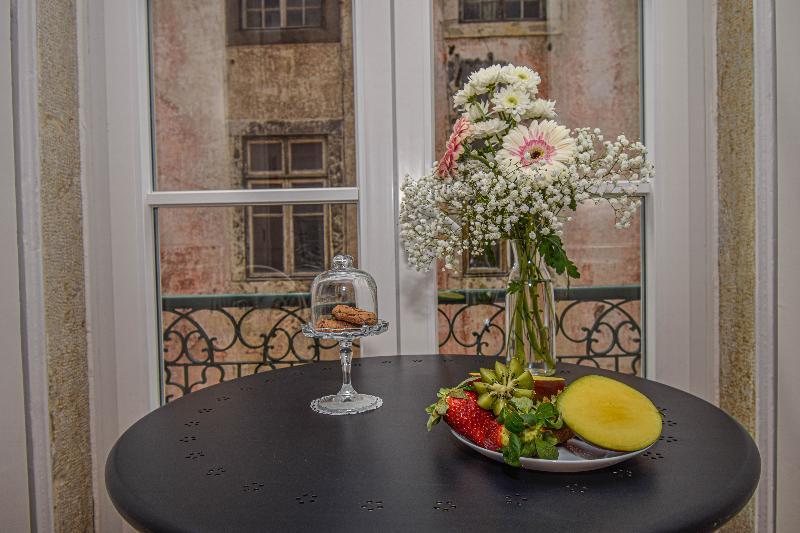 B In B Lisbon Downtown Suites Ngoại thất bức ảnh